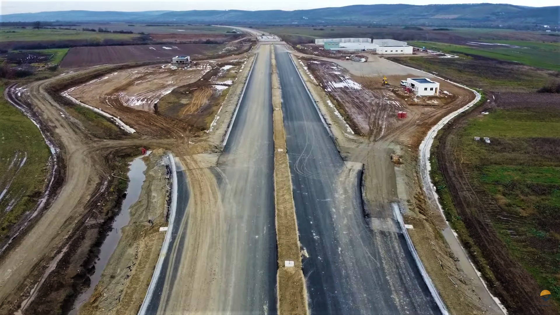 GALERIE FOTO Cine va marca borna de 1 000 de kilometri de autostradă