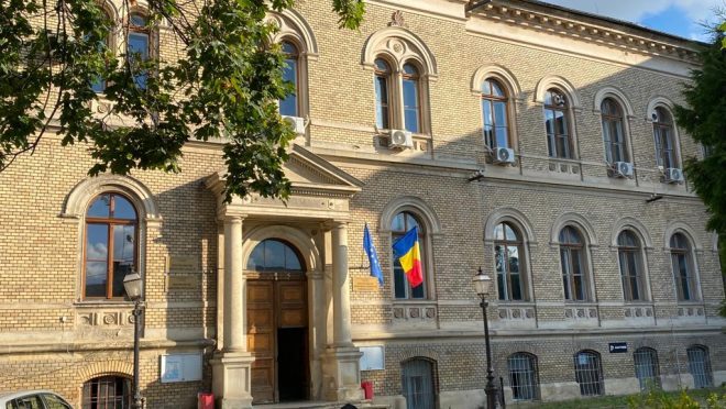 Clădirea Anatomie a UMF „Iuliu Hațieganu”, reabilitată cu 11 milioane de euro. CJ Cluj și-a exprimat acordul pentru cedarea unei parcele de teren