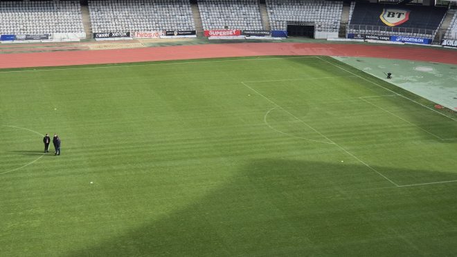 Cluj Arena are un gazon nou, similar celor de pe marile stadioane ale Europei. Garanție de 15 ani