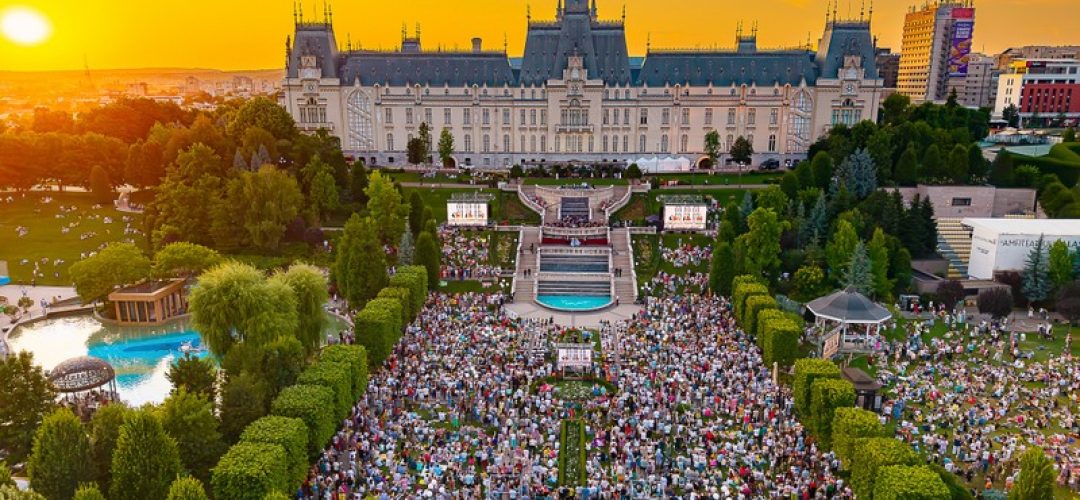 VIDEO – 25 ani de evenimente memorabile în rețeaua Iulius Mall și proiectele de regenerare urbană Palas Iași și Iulius Town Timișoara (a)