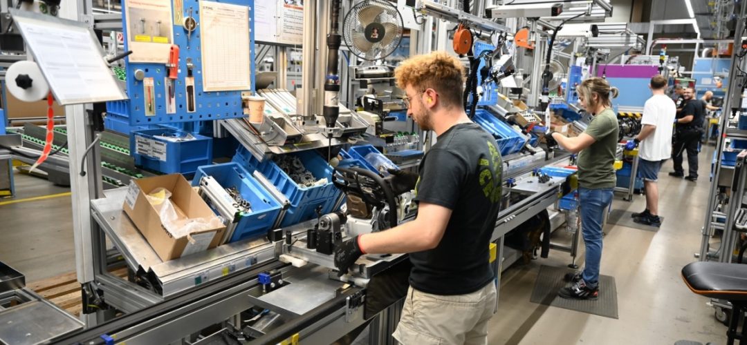 La ei se poate. Un gigant german investește 40 de milioane de euro în județul vecin într-o fabrică de baterii