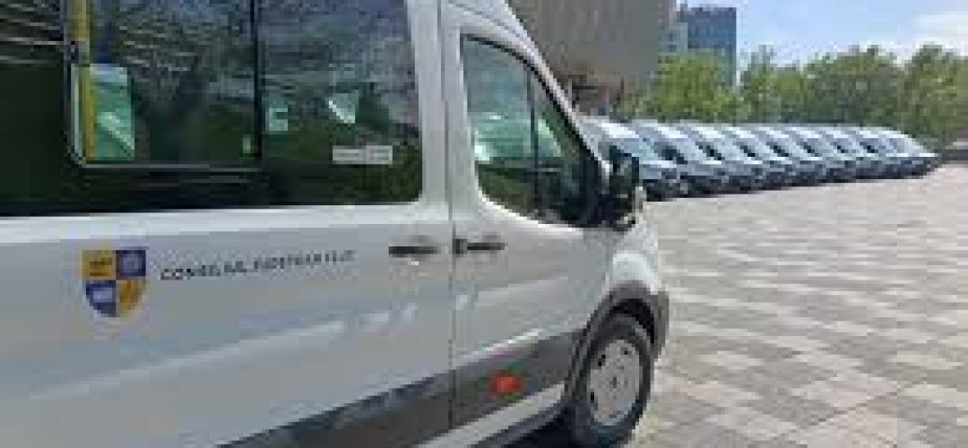Scandalul microbuzelor școlare la prețuri de lux: „Am luat oferta cea mai mică”